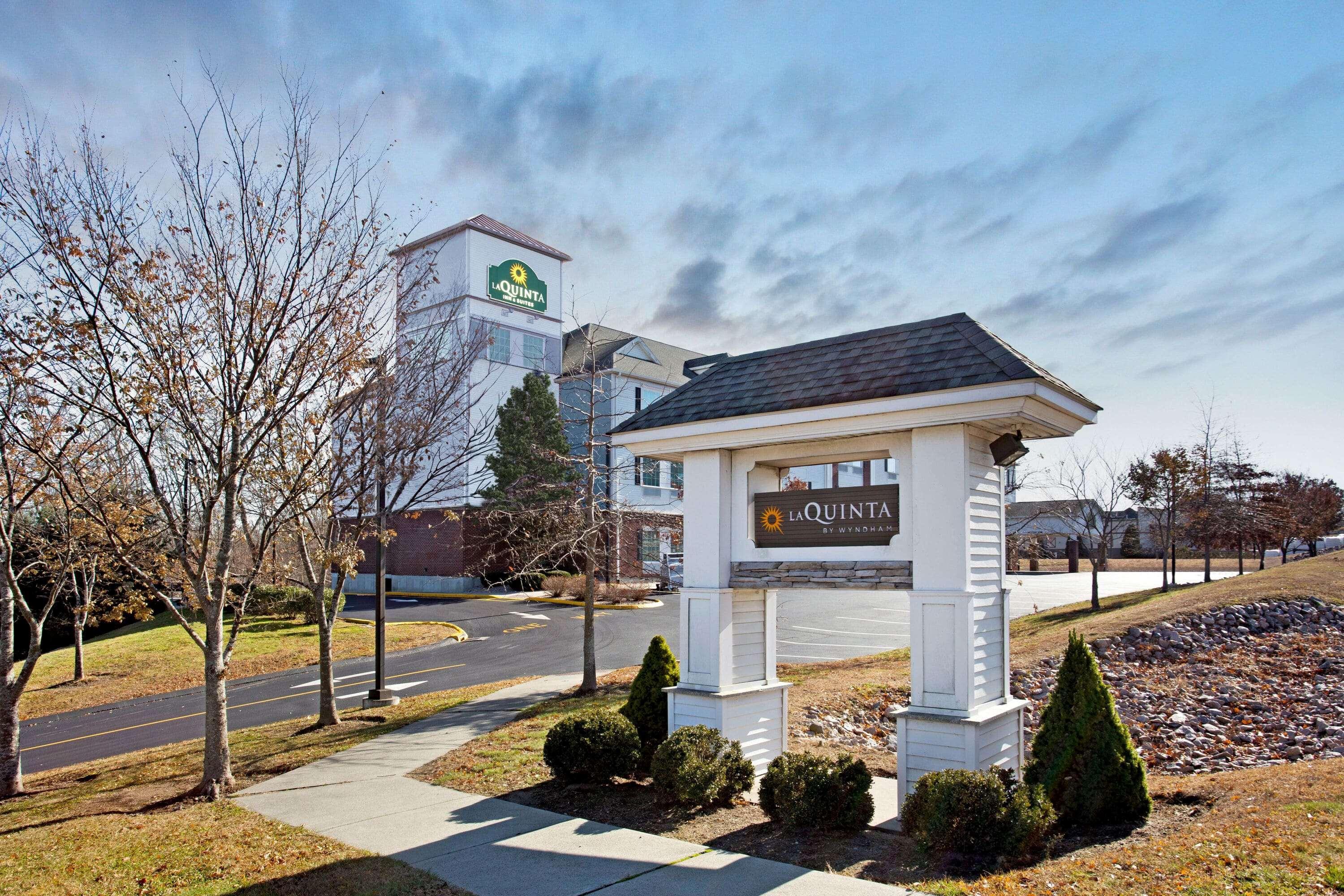 فندق لا كوينتا إن آند سويتس باي ويندام ستونينجتون-مايستيك أريا Pawcatuck المظهر الخارجي الصورة